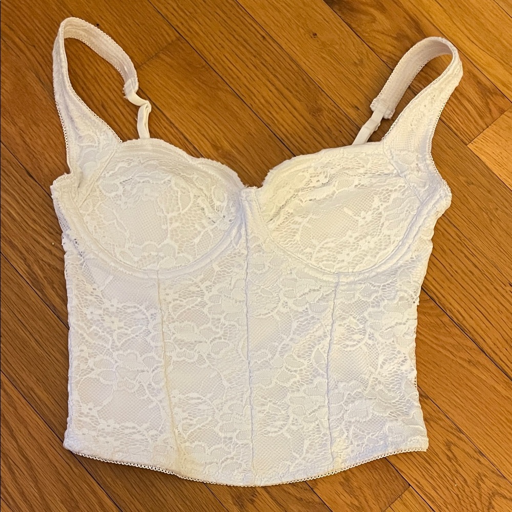 ReoRia Lace Bustier Top in Cream